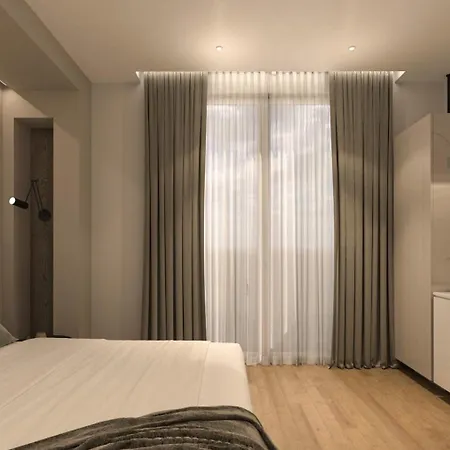 Hotel Eden Garden Boutique Center *