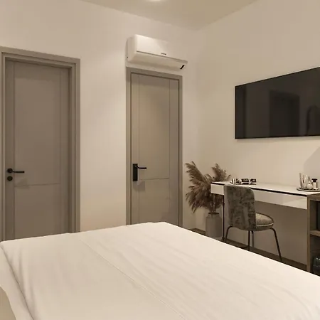 Hotel Eden Garden Boutique Center