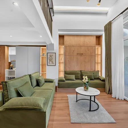 Eden Garden Boutique Center * Durrës
