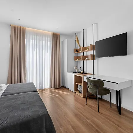 Hotel Eden Garden Boutique Center